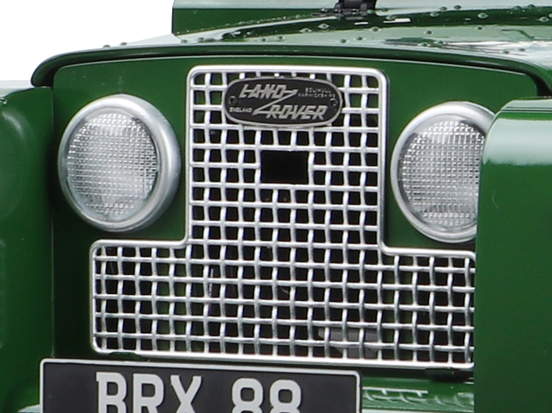 Boom Racing Boom Racing BRX02 88 Aluminum Wire Mesh Grille for Land Rover® Series II