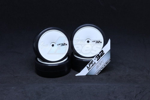 DS Racing Miscellaneous All Touring Low Profile Tire No.32 Insert Soft 4pcs